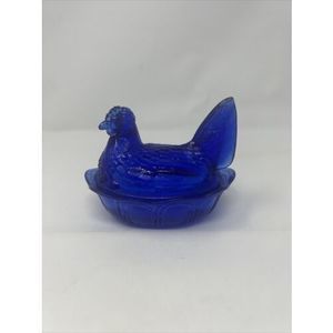 HTF 5 inch Fenton Art Glass Hen on Nest covered dish  Cobalt Blue